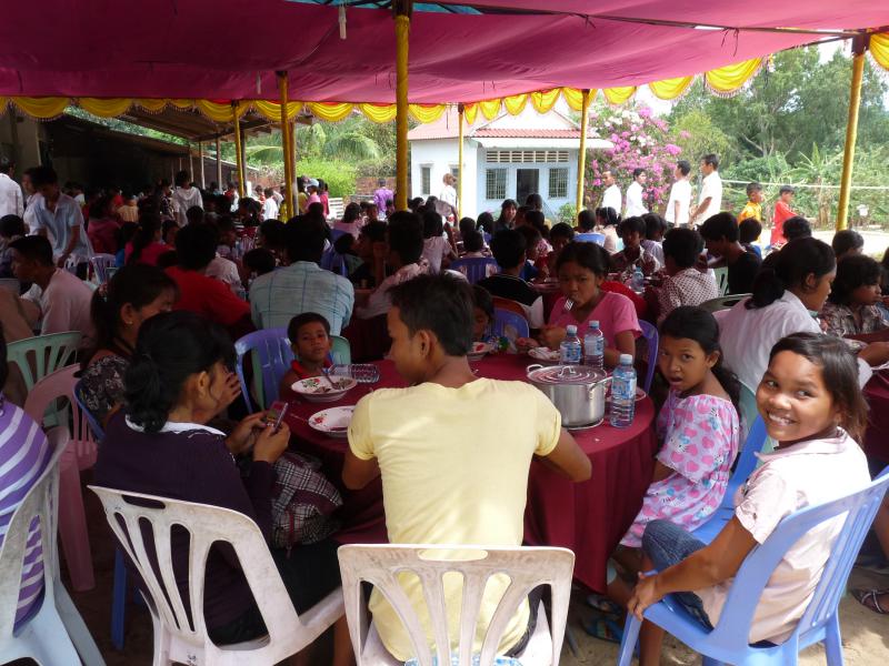 cantine_centre_sihanoukville.jpg cantine_centre_sihanoukville.jpg